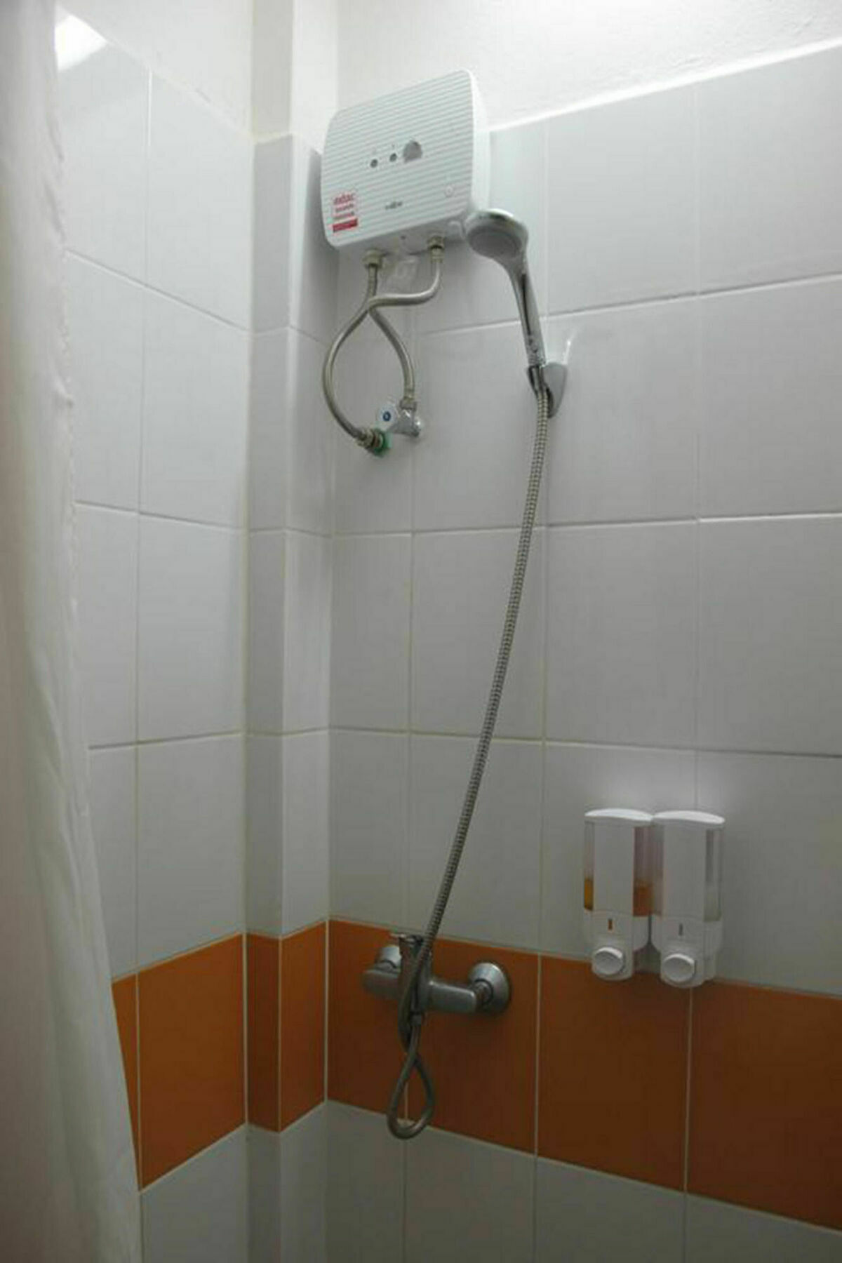 Rada Arak 79/4 Hostel شيانغ ماي المظهر الخارجي الصورة